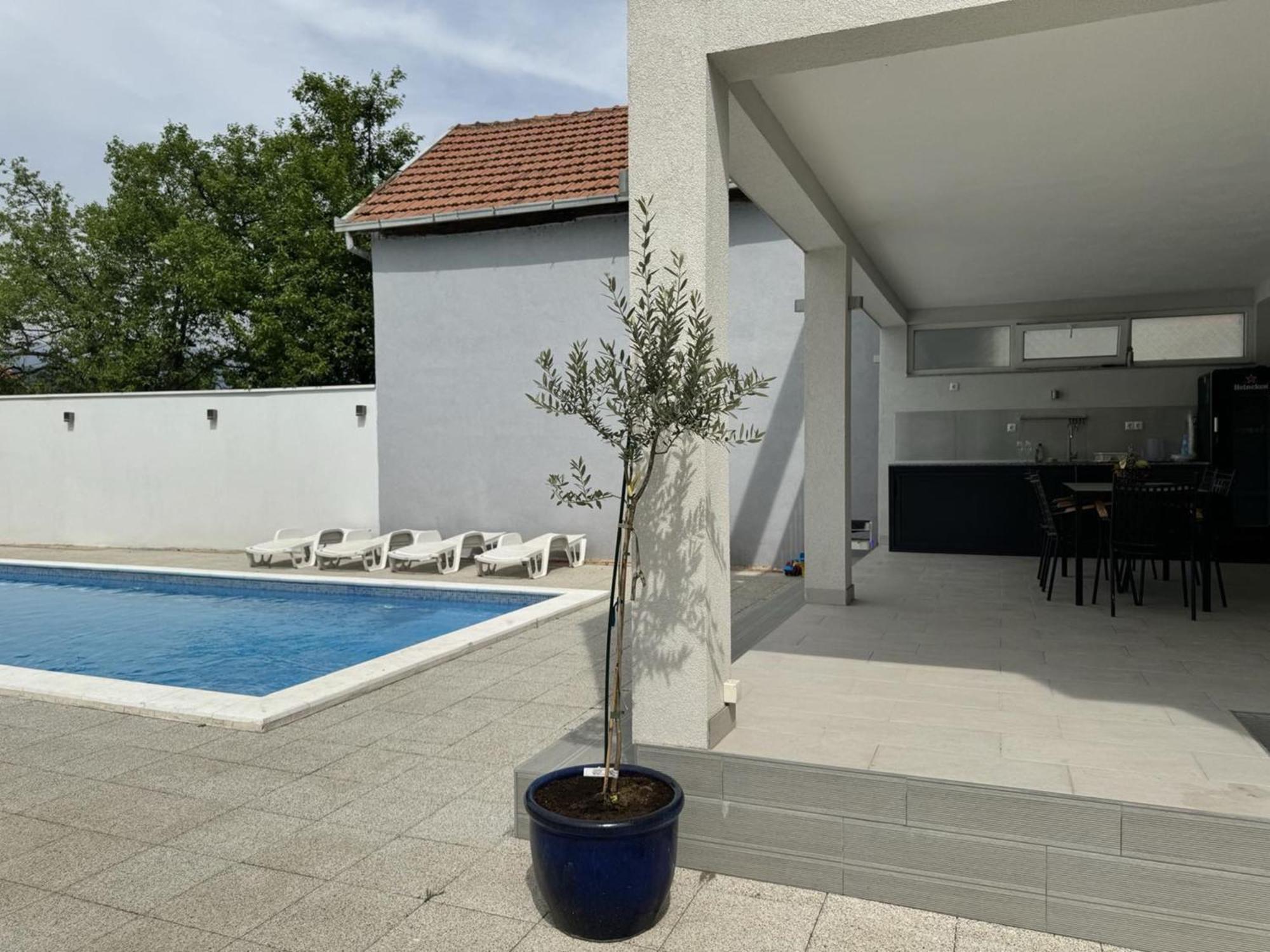 Villa Aqua 莫斯塔尔 外观 照片